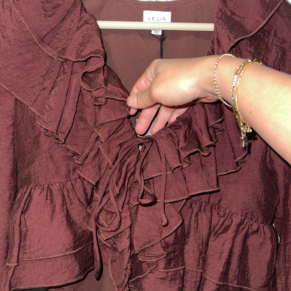 Le Lis Burgundy Ruffled Blouse - Picture 4 of 4